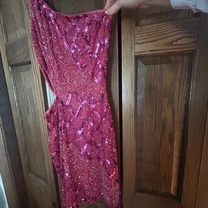 Elegant Pink Sequin Dress